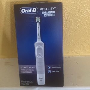 Oral B Electric Toothbrush